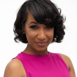 Meet your Posher, Aeboni